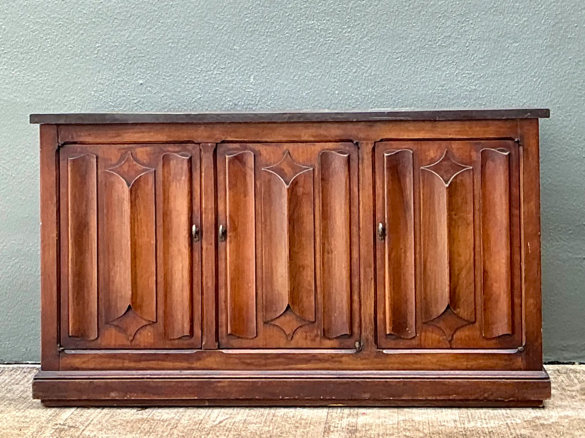 Vintage Carved Walnut Credenza with Slate Top — additional photo 3