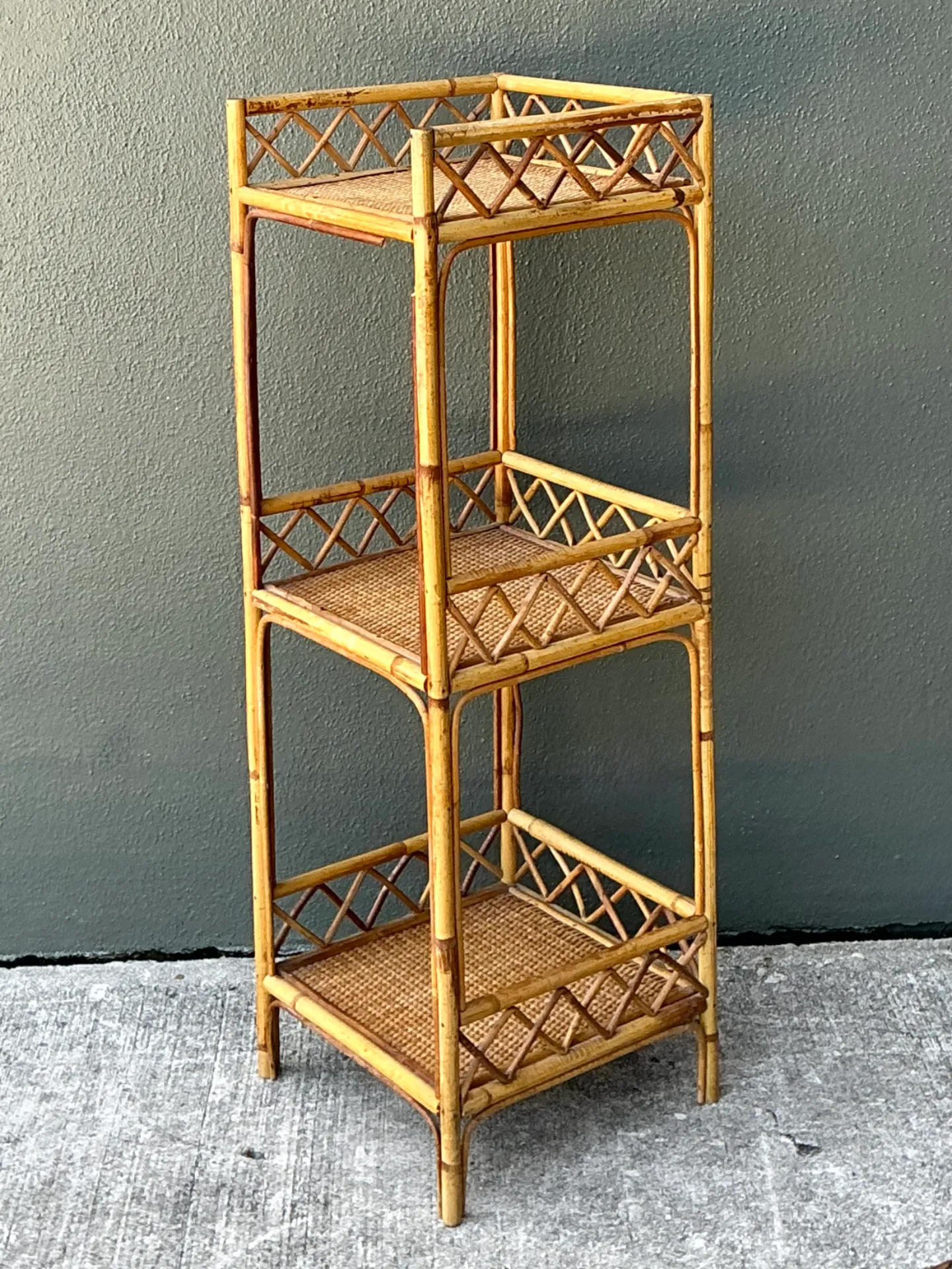 Vintage Rattan Three-Tier Shelf — additional photo 4