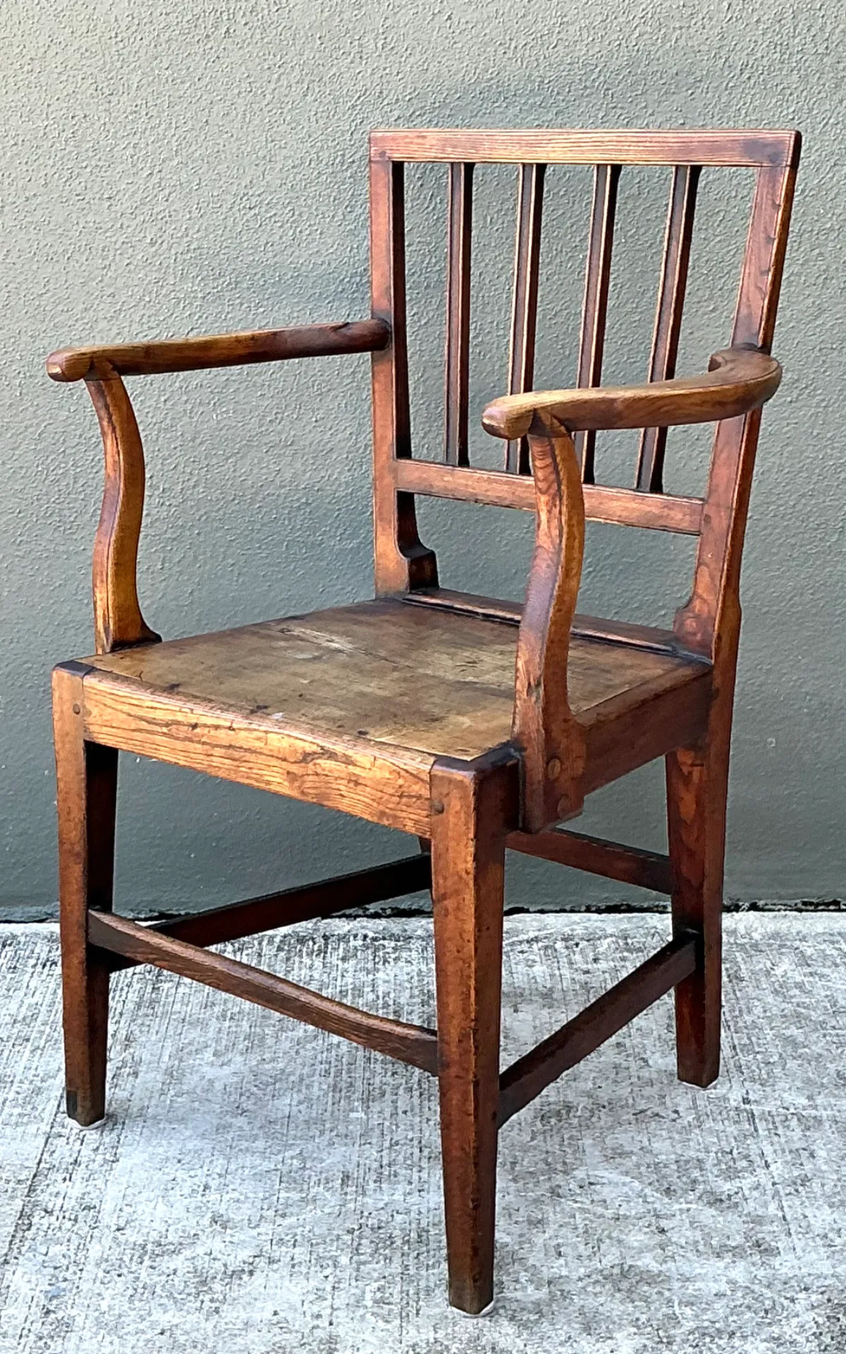 Vintage George III Country House “Elbow” Arm Chair In Elm — additional photo 3
