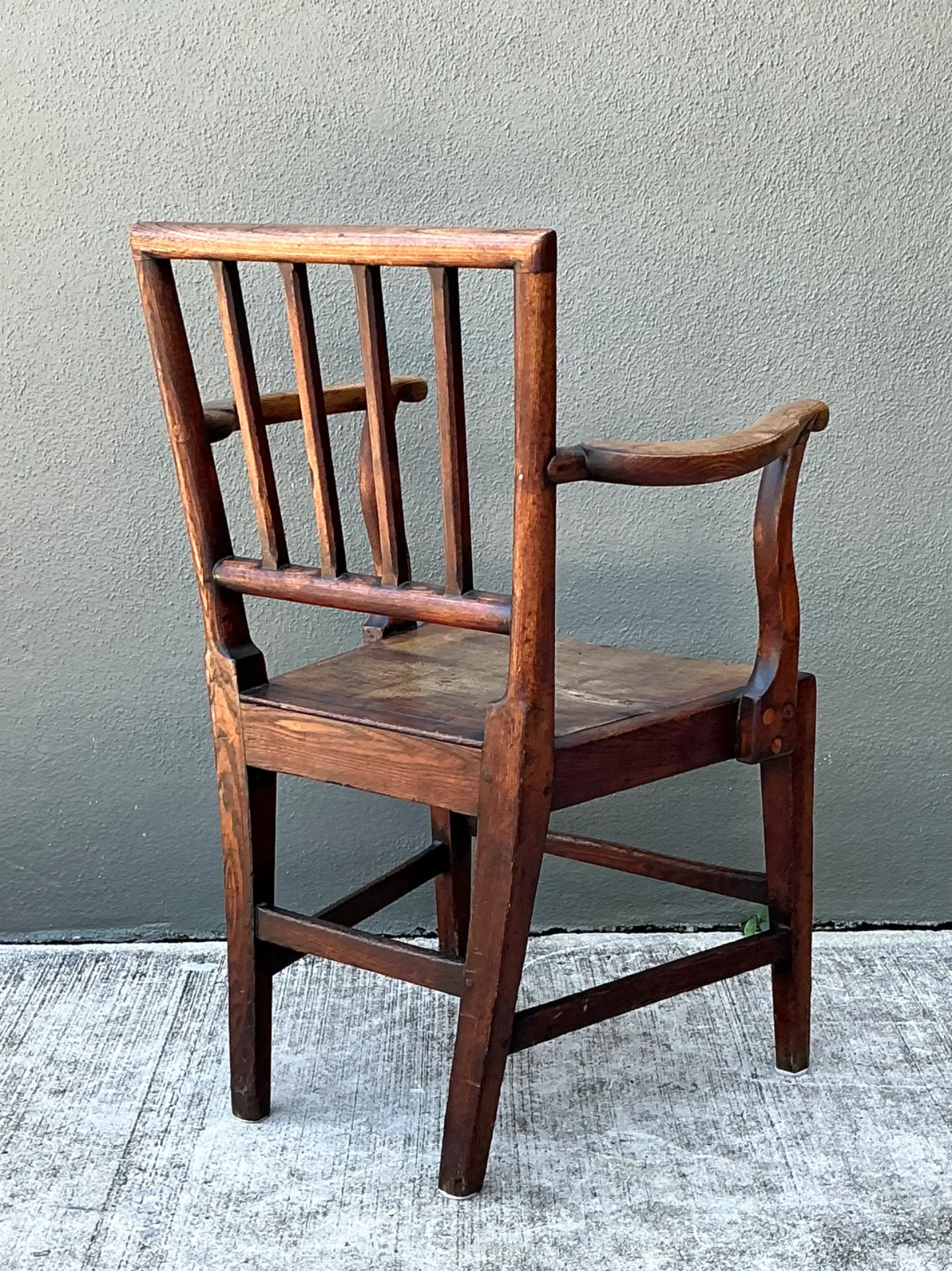 Vintage George III Country House “Elbow” Arm Chair In Elm — additional photo 5