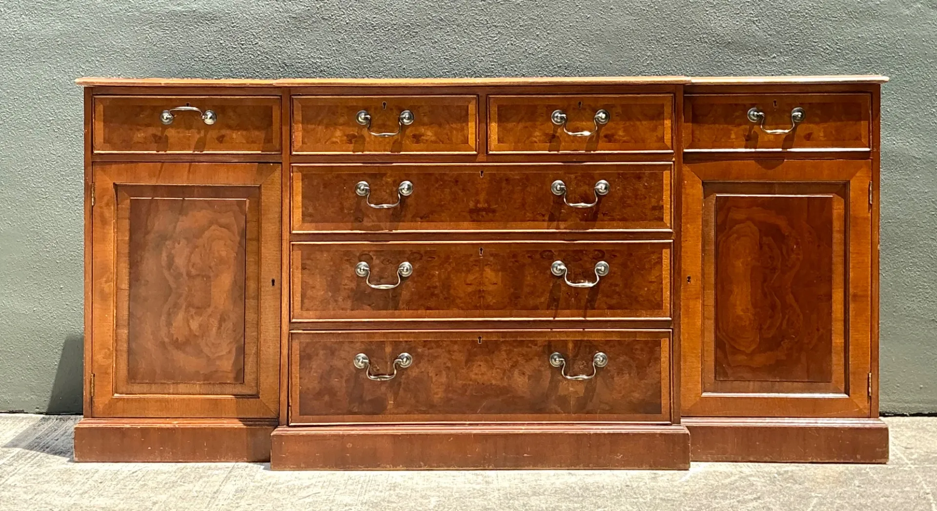 Vintage Flame Mahogany Sideboard Cabinet — additional photo 6