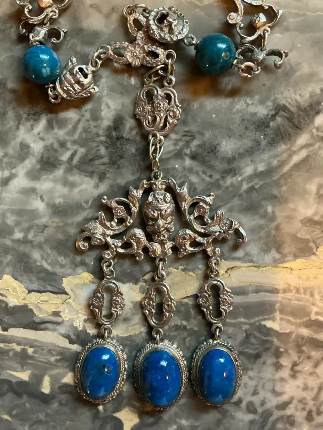 Vintage Ornate Silver Necklace with Blue Stones — additional photo 4