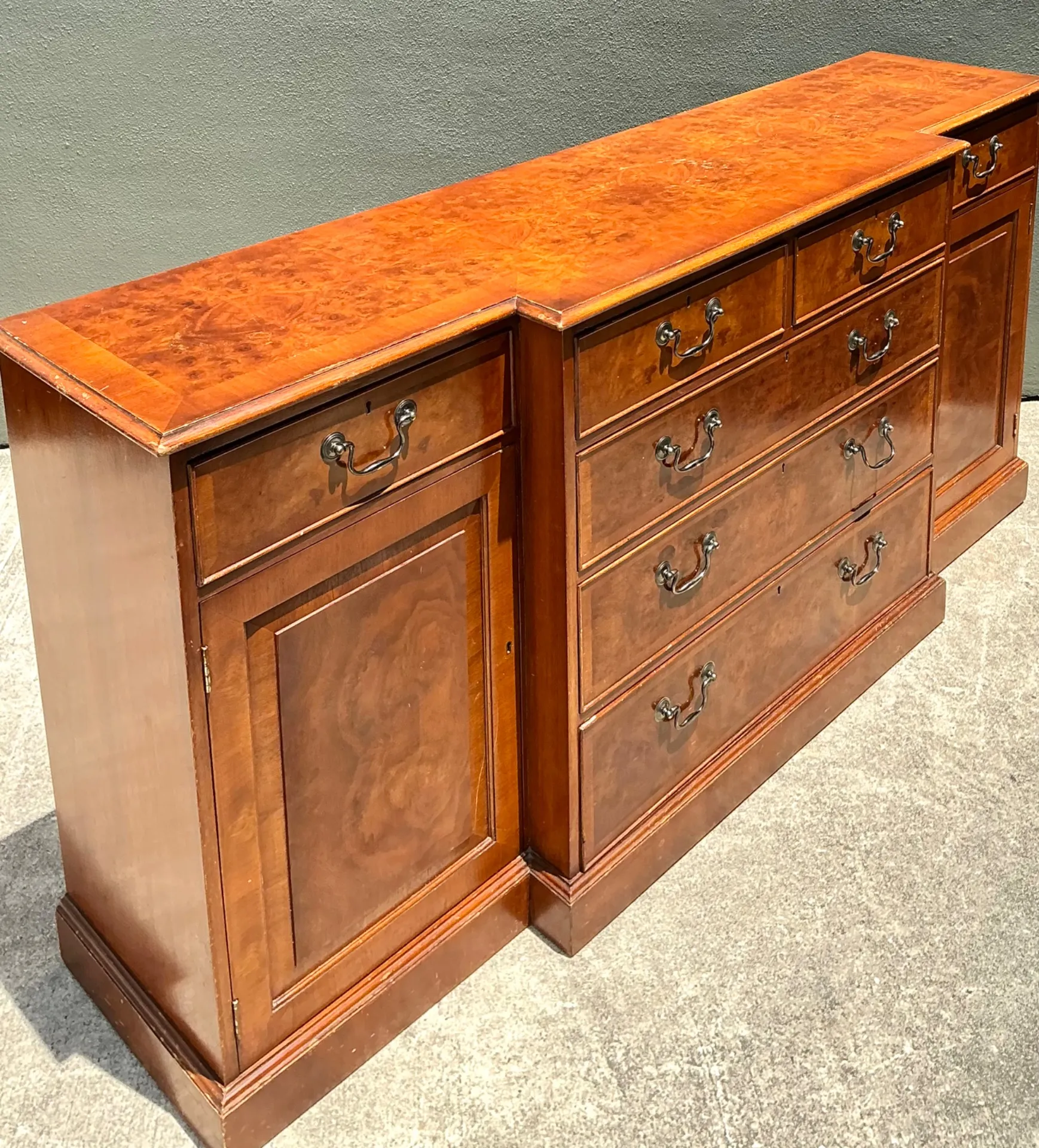 Vintage Flame Mahogany Sideboard Cabinet — additional photo 3