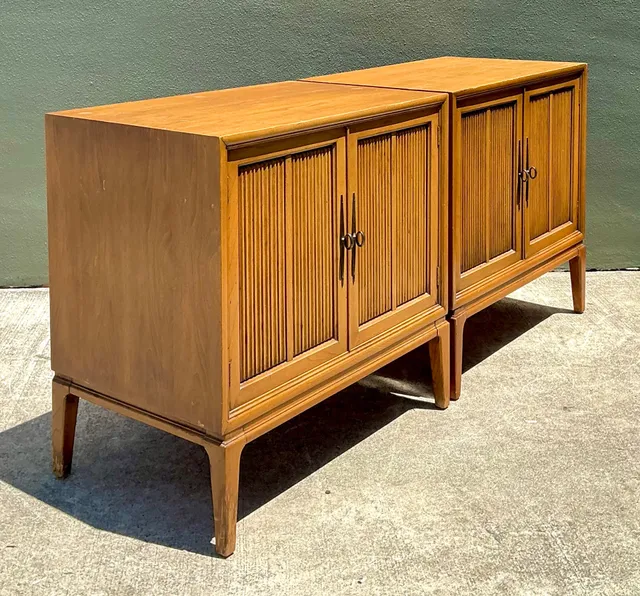 Vintage MCM Wood Cabinets with Grooved Doors - Pair — additional photo 5