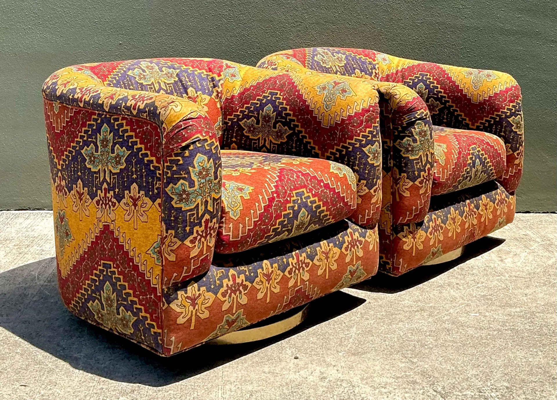 Vintage Printed Swivel Armchairs On Brass Plinths - A Pair — additional photo 8