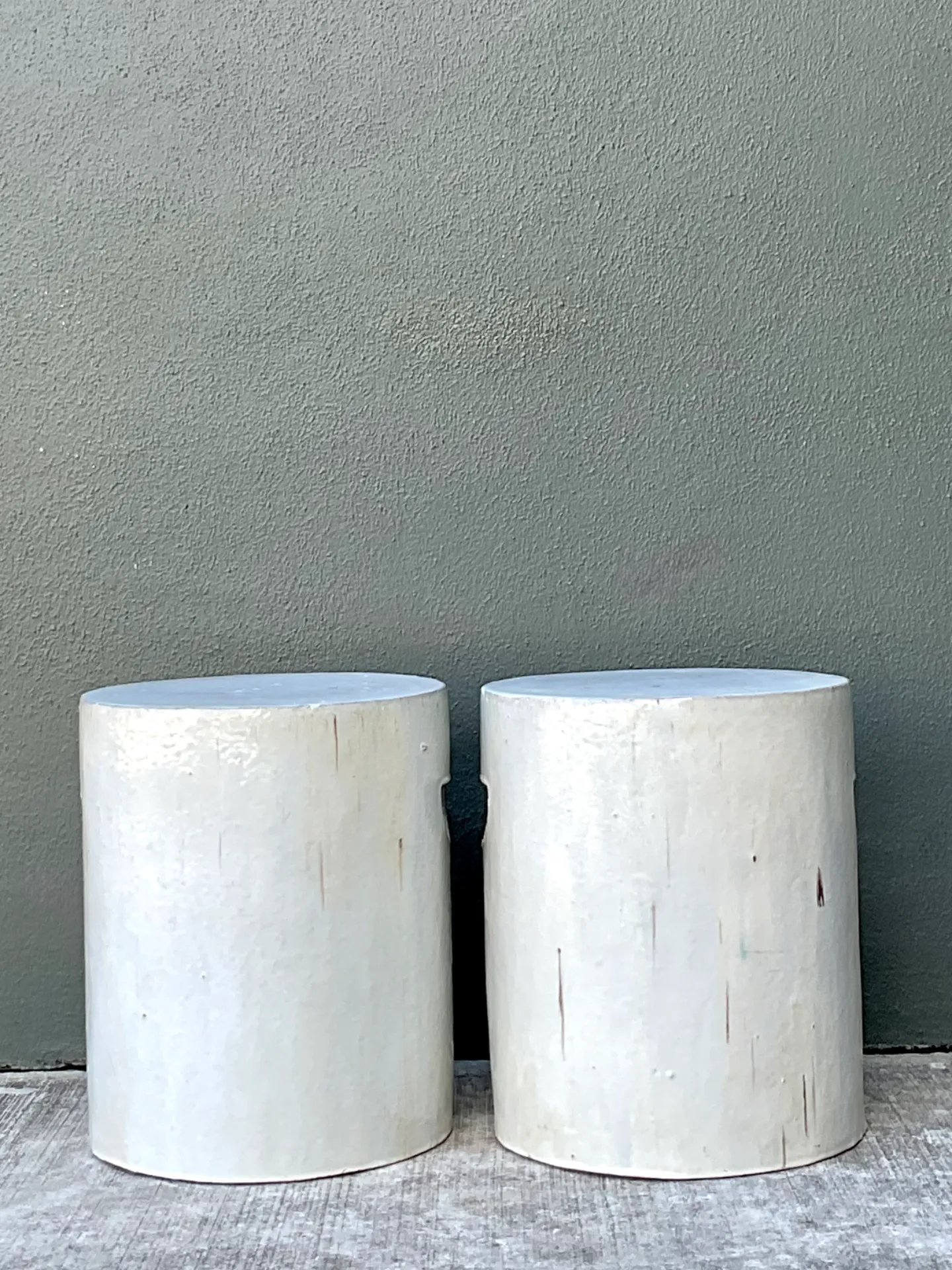 Vintage White Ceramic Low Stools - Pair — additional photo 4