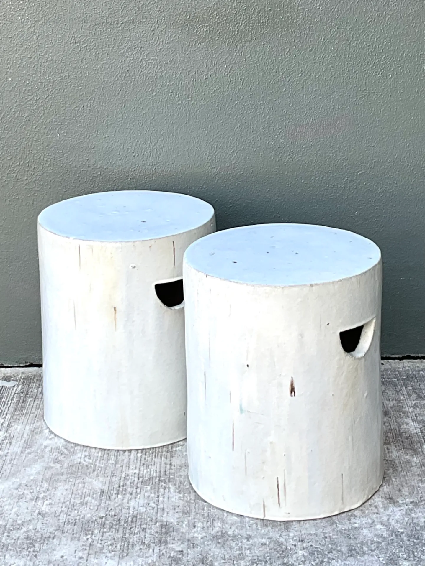 Vintage White Ceramic Low Stools - Pair — additional photo 3