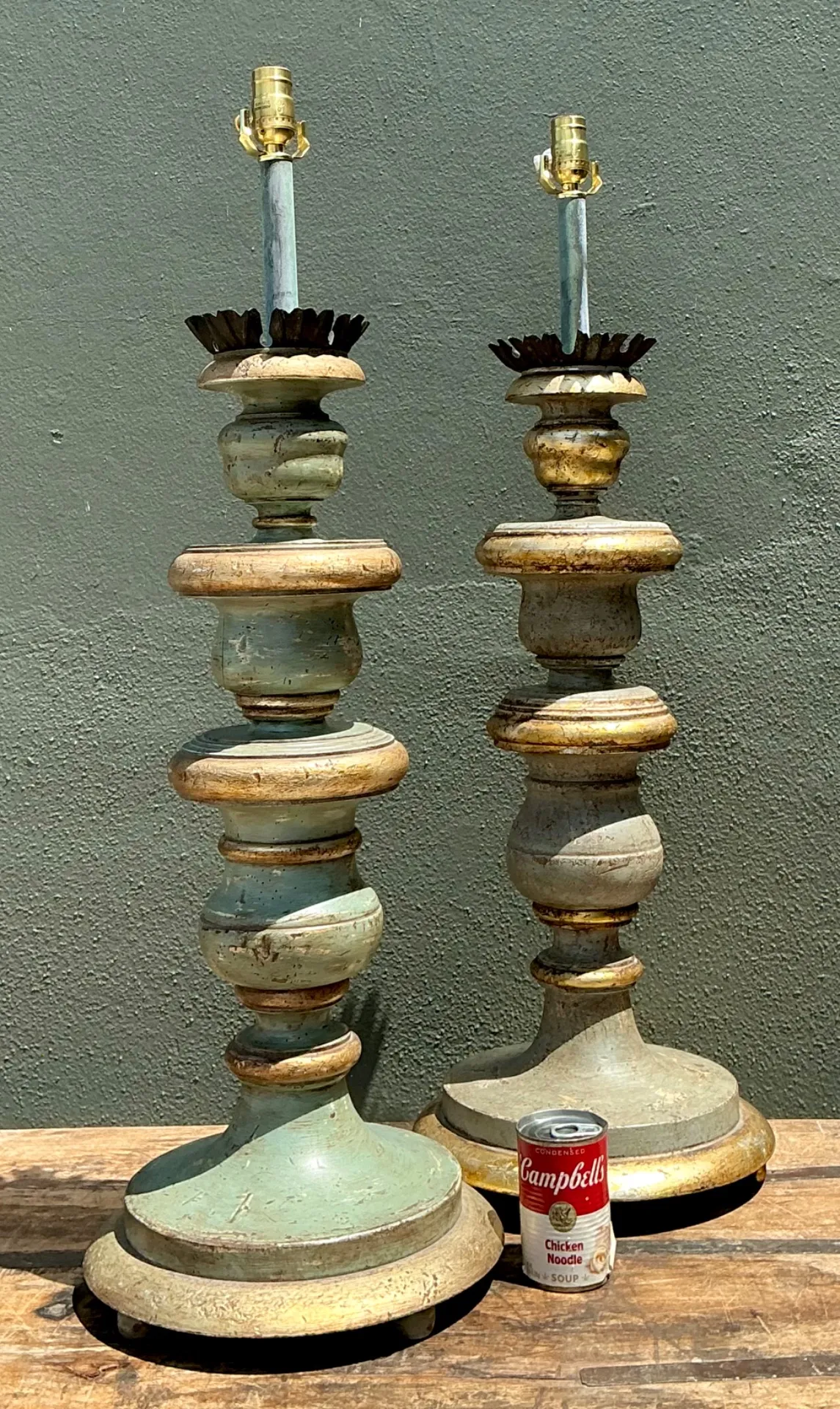 Vintage Italian Gilt Tipped Turned Wood Lamps - Pair — additional photo 3