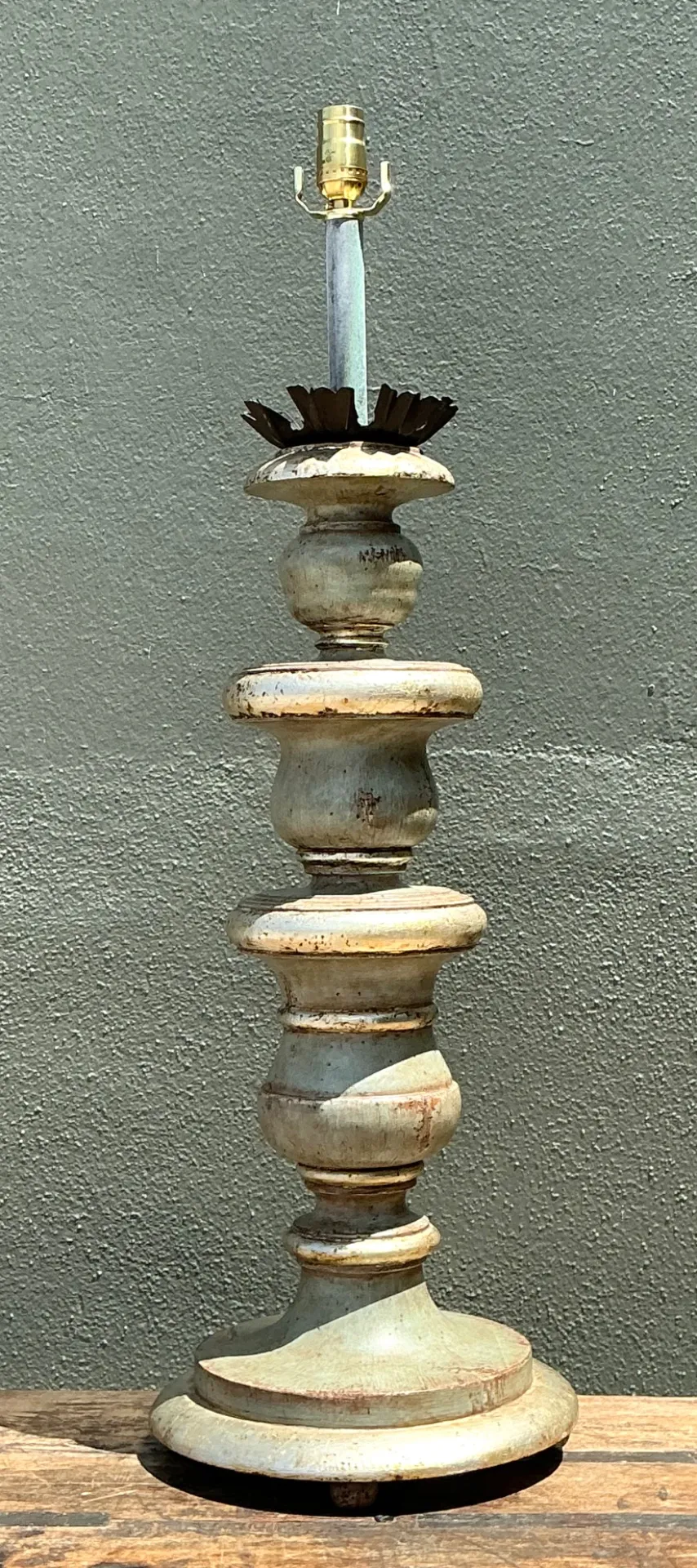 Vintage Distressed Wood Table Lamp — additional photo 1