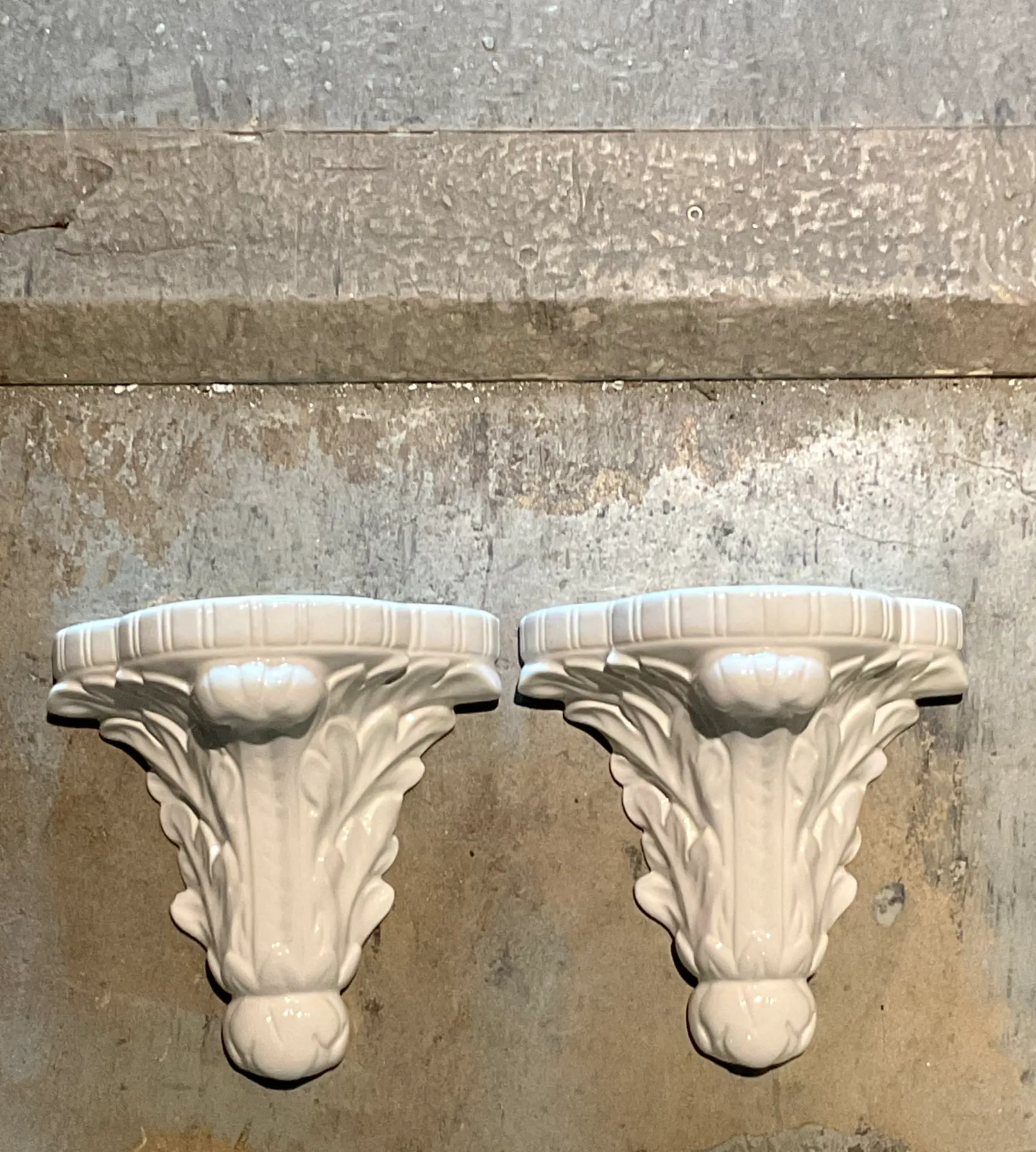 Vintage White Ceramic Wall Brackets - Pair — additional photo 2