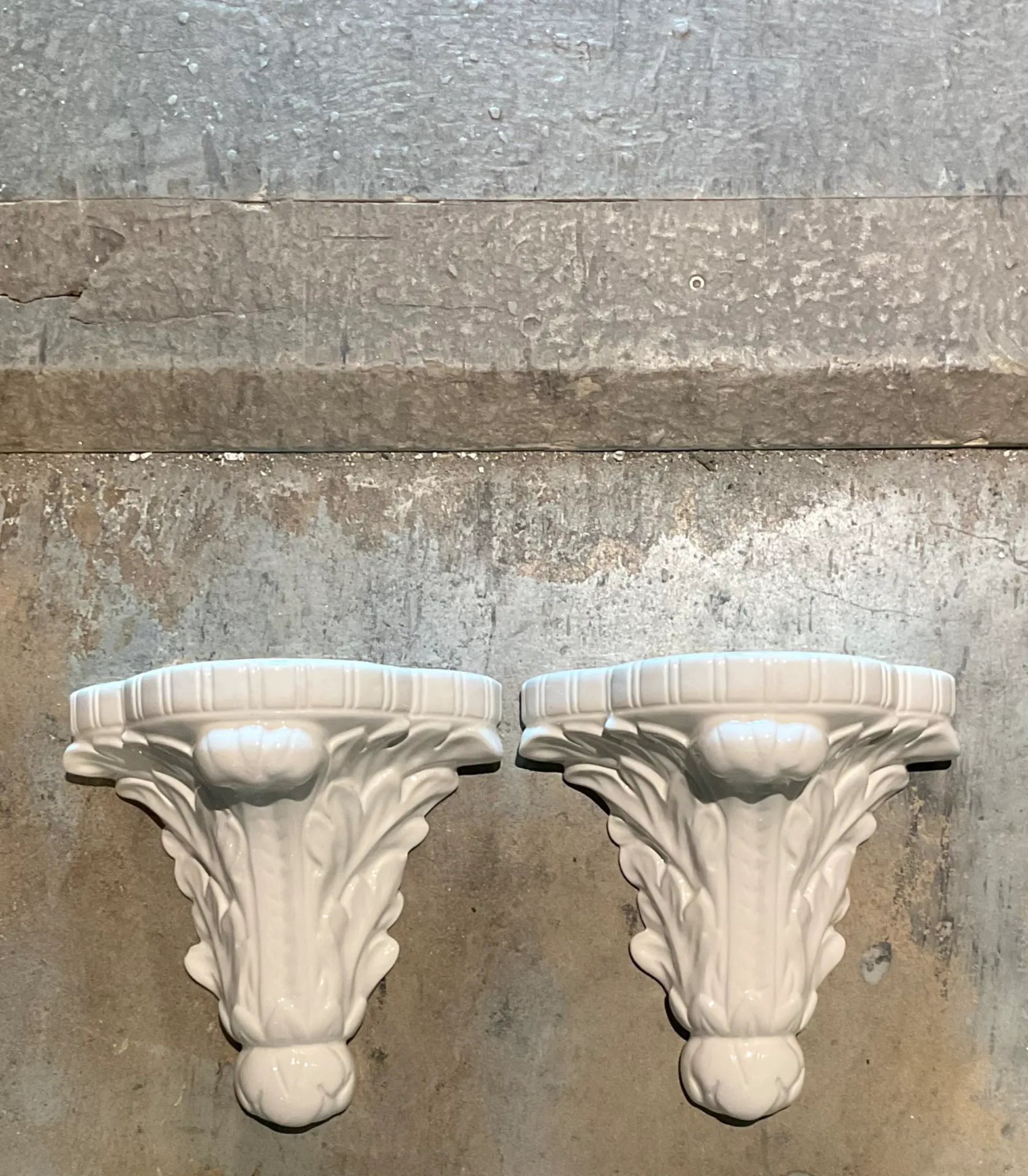 Vintage White Ceramic Wall Brackets - Pair — additional photo 1