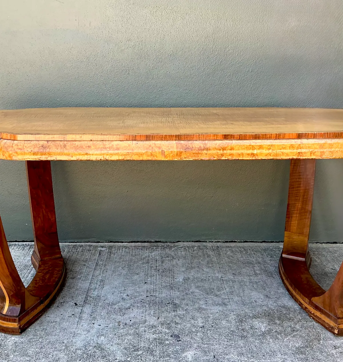 Vintage Art Deco Scalloped Edge Burl Wood Center Hall Table — additional photo 2