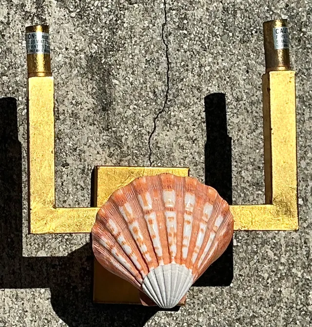 Vintage Shell and Metal Wall Sconces — additional photo 3