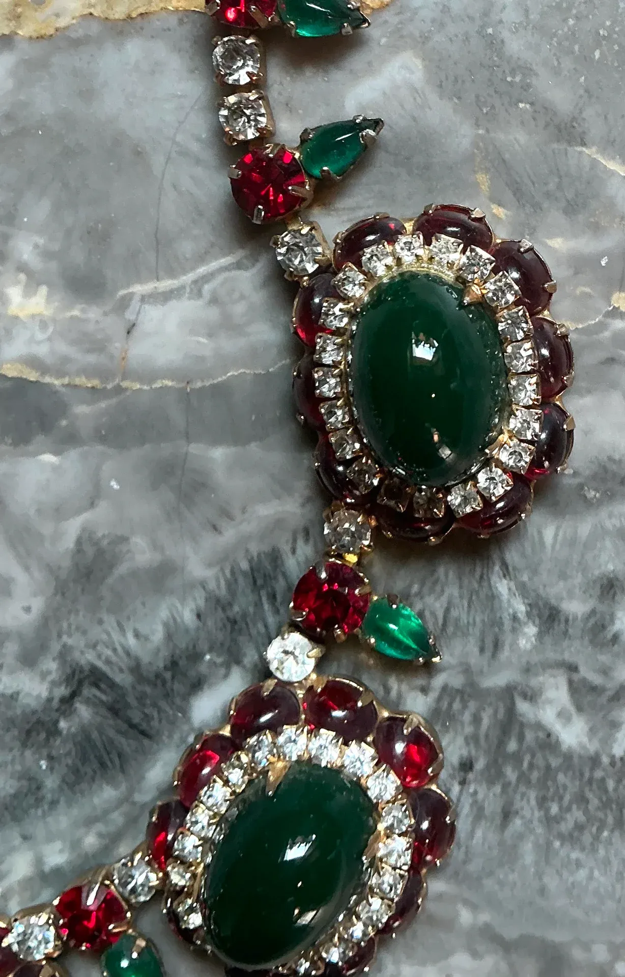 Vintage Red and Green Rhinestone Necklace — additional photo 6