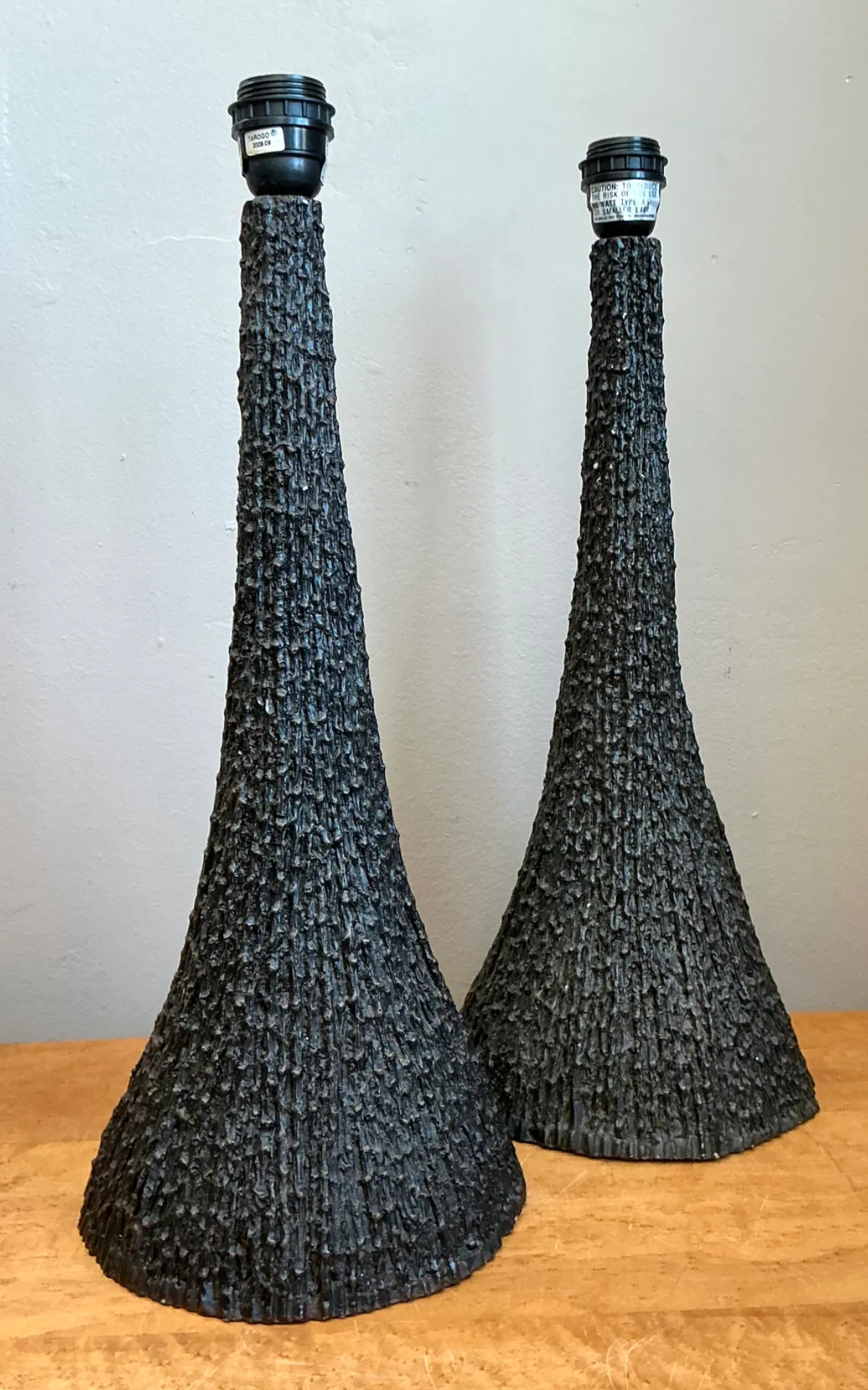 Vintage Textured Resin Table Lamps - Pair — additional photo 4