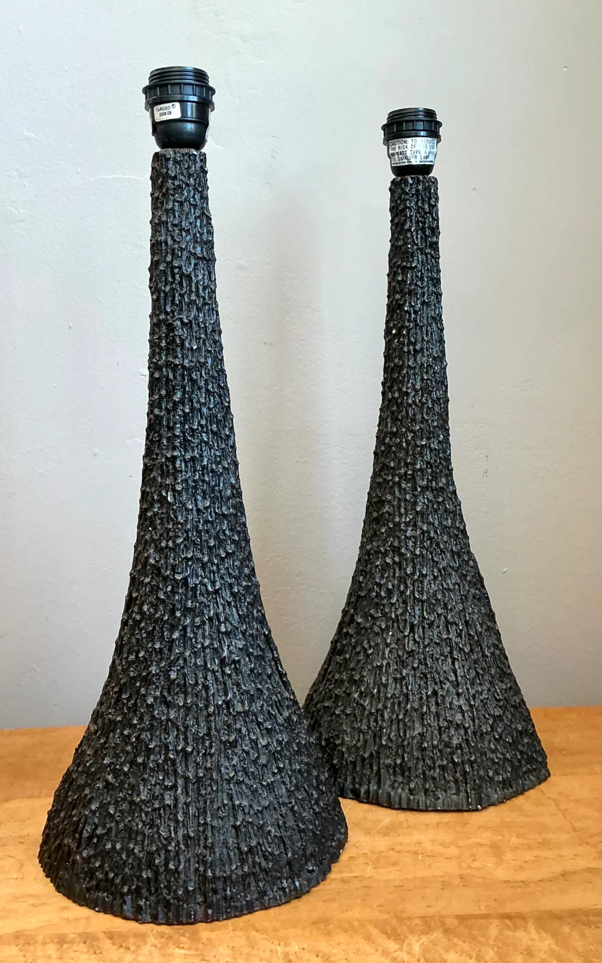 Vintage Textured Resin Table Lamps - Pair — additional photo 5