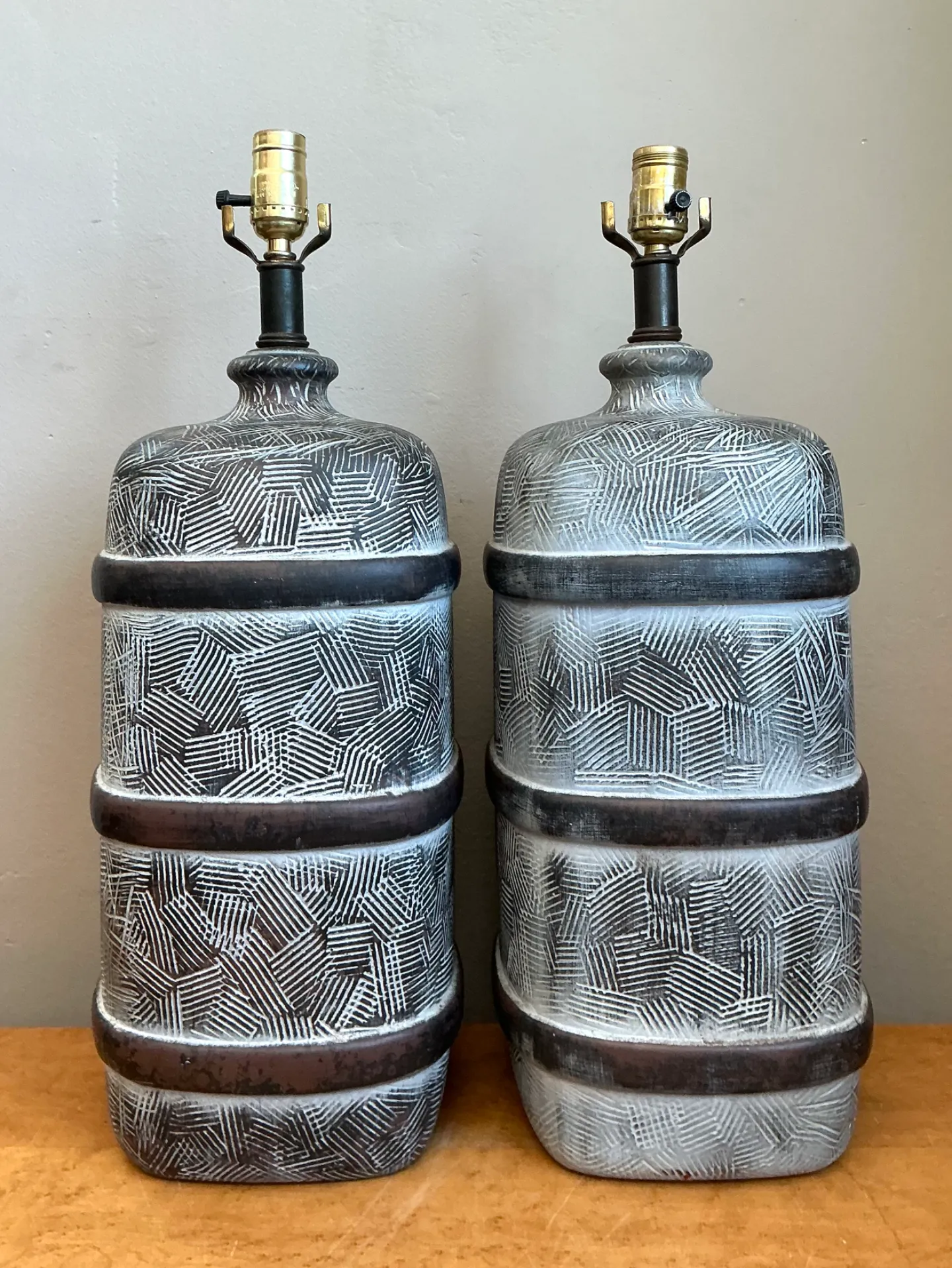Vintage Geometric Ceramic Table Lamps - Pair — additional photo 2
