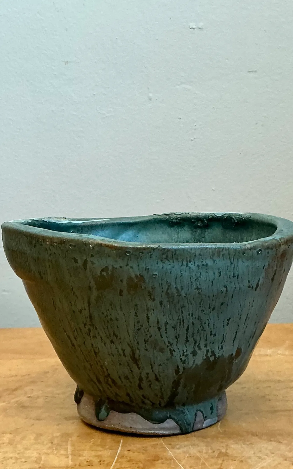Vintage Abstract Design Pottery Bowl — additional photo 2