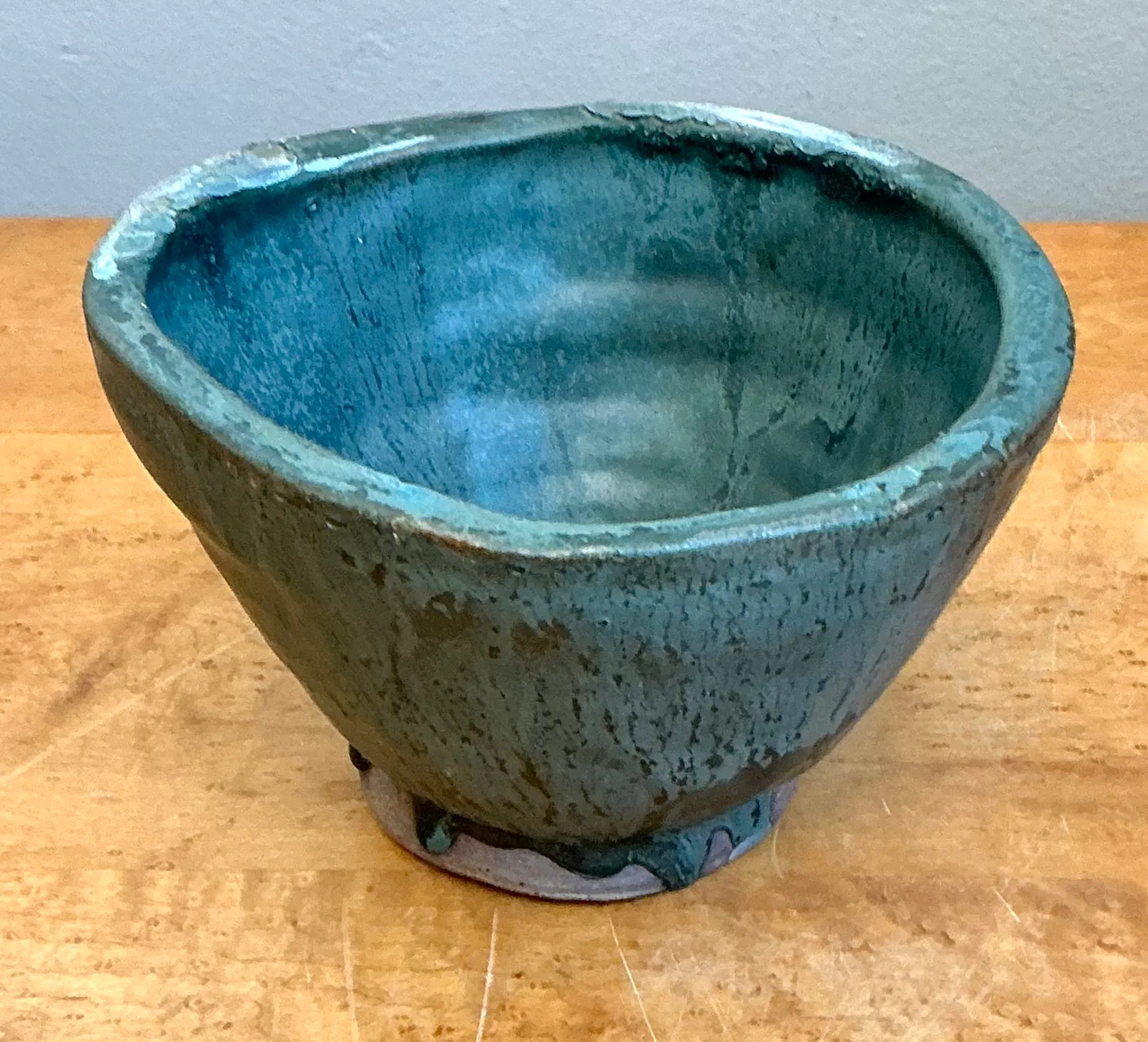 Vintage Abstract Design Pottery Bowl — additional photo 4