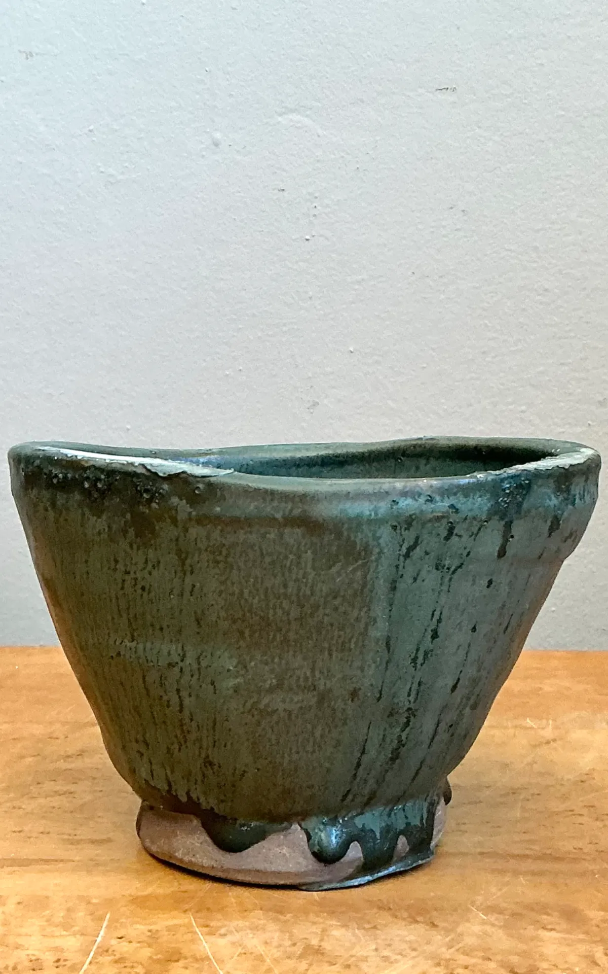 Vintage Abstract Design Pottery Bowl — additional photo 8
