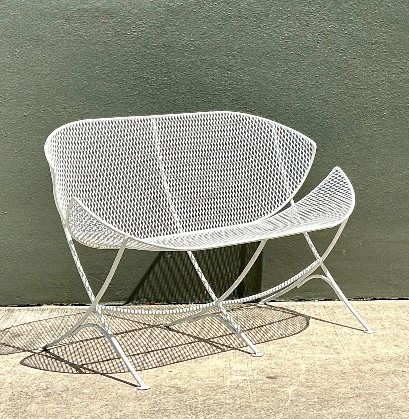 Mid-Century Modern Salterini “Orange Slice” Metal Mesh Bench — additional photo 7