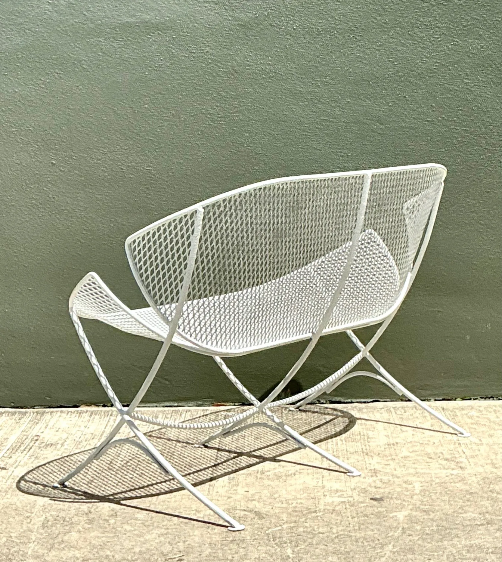 Mid-Century Modern Salterini “Orange Slice” Metal Mesh Bench — additional photo 1