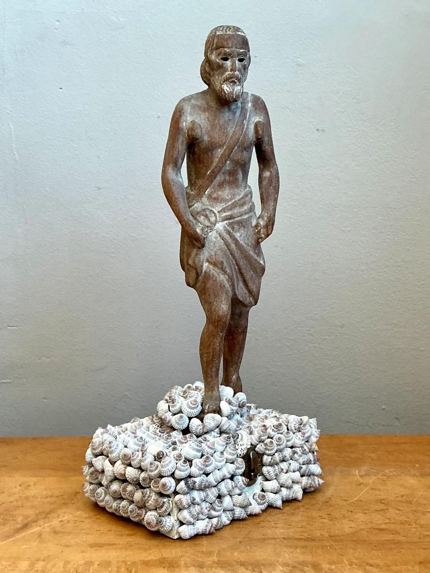 Vintage Wood and Shell Greek Figure Box — additional photo 3
