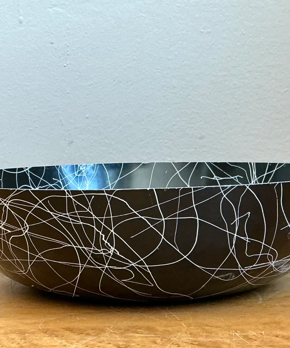Vintage Black and White Melamine Bowl — additional photo 6