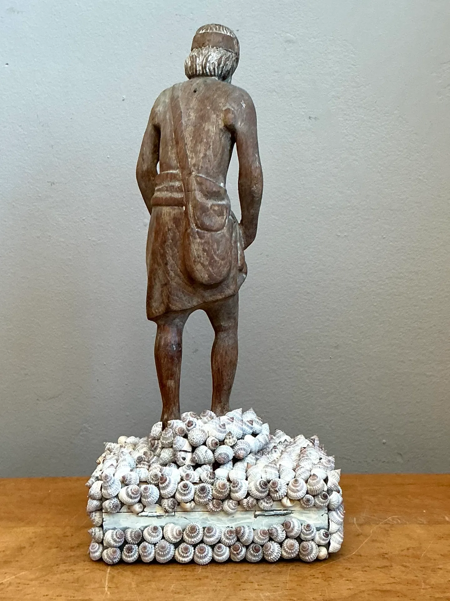 Vintage Wood and Shell Greek Figure Box — additional photo 8