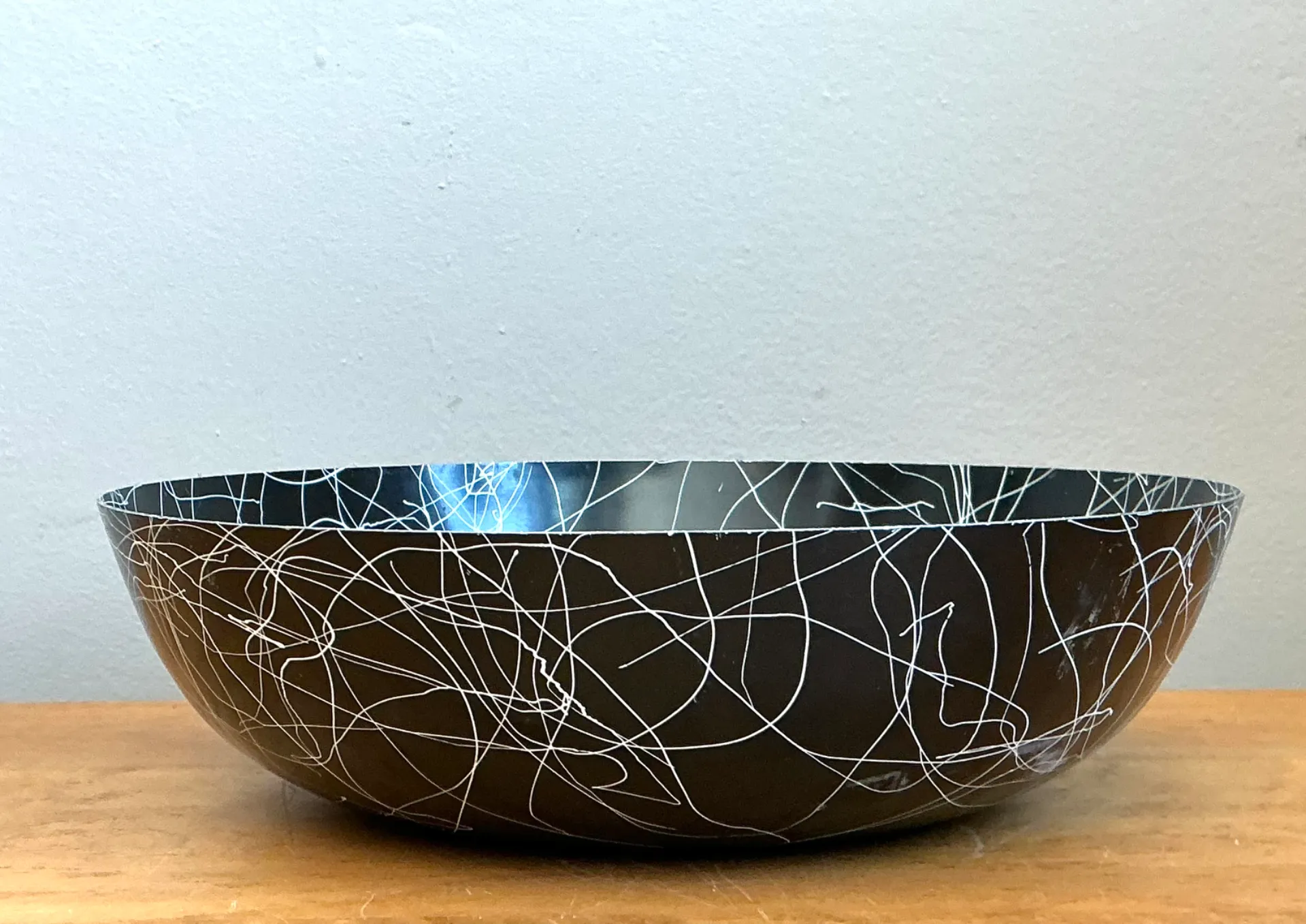 Vintage Black and White Melamine Bowl — additional photo 4