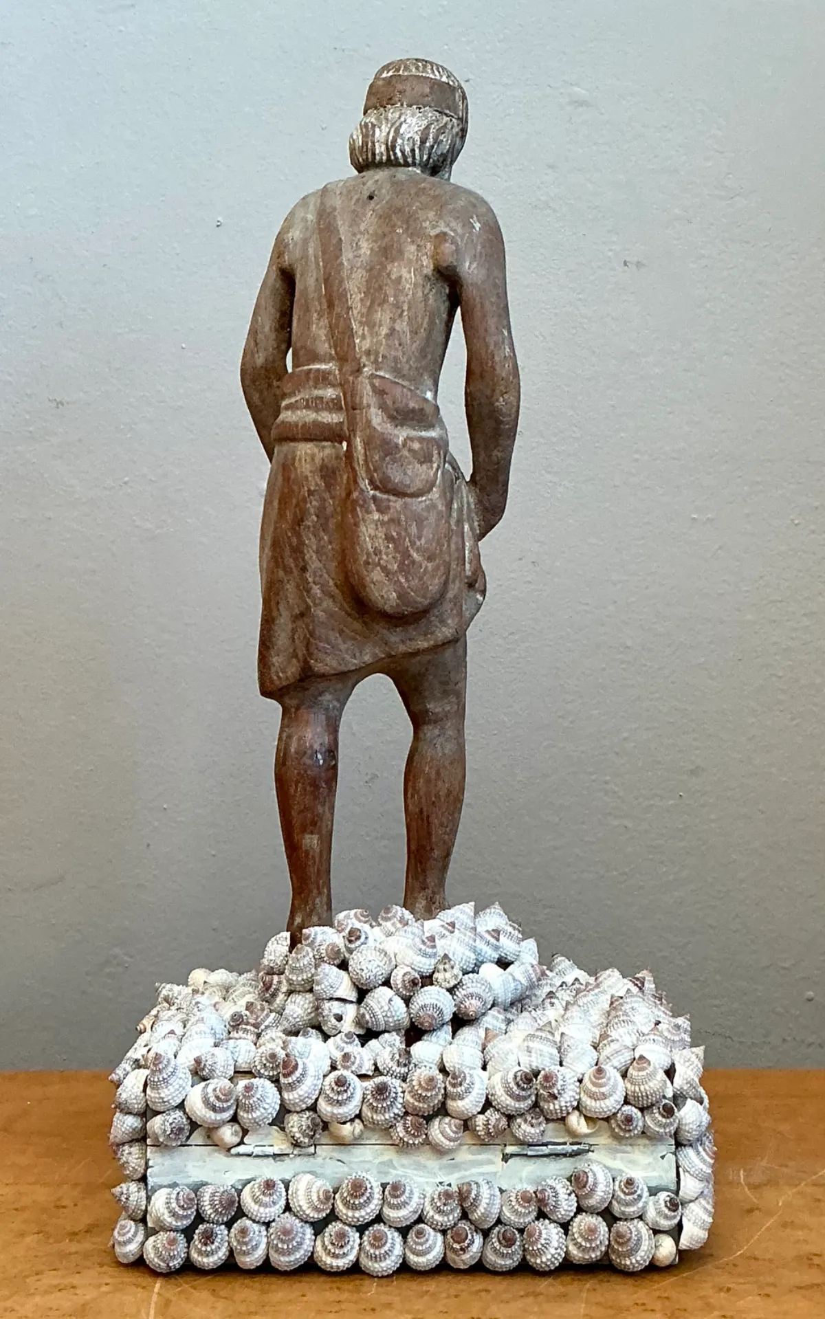 Vintage Wood and Shell Greek Figure Box — additional photo 2