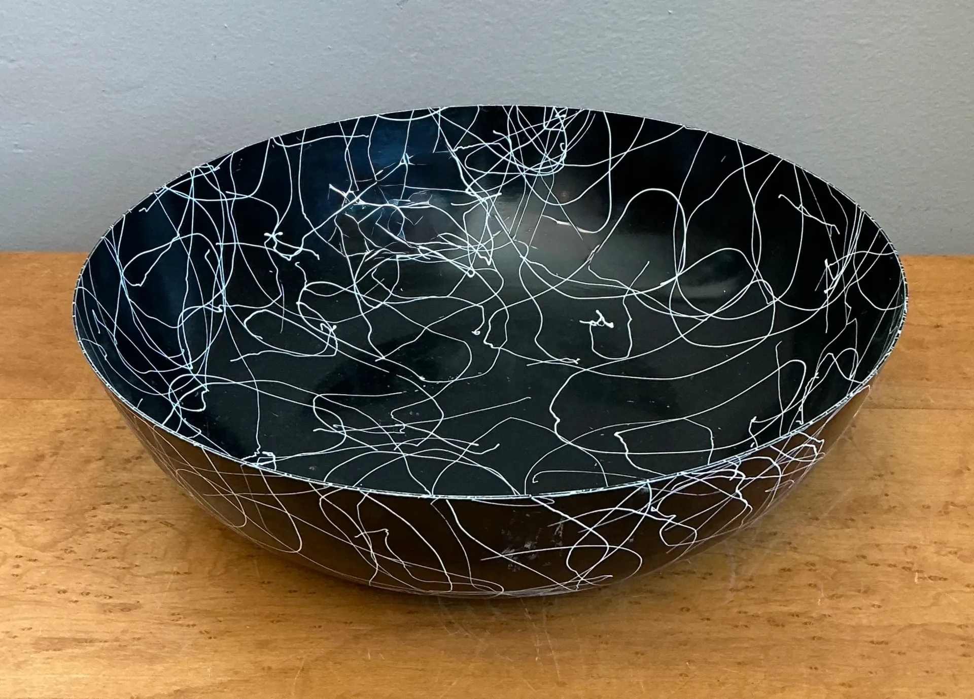 Vintage Black and White Melamine Bowl — additional photo 7
