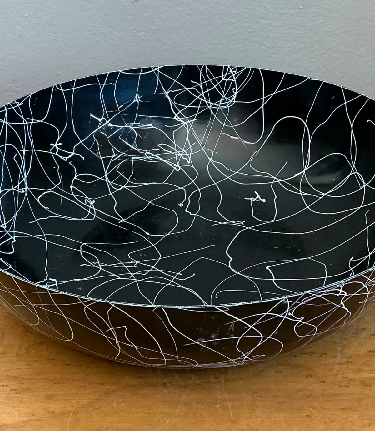 Vintage Black and White Melamine Bowl — additional photo 7