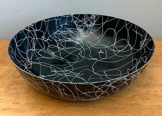 Vintage Black and White Melamine Bowl — additional photo 5