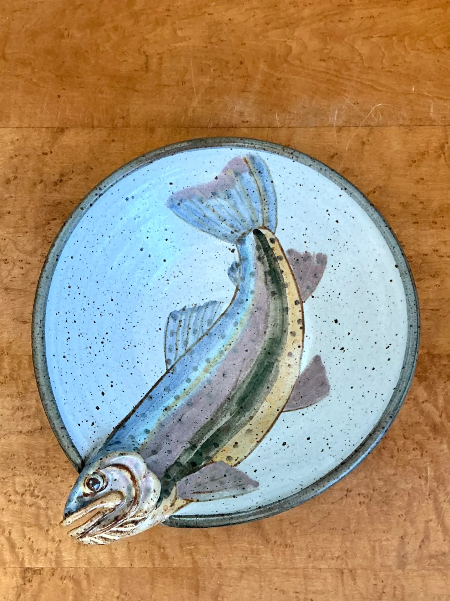 Vintage Handcrafted Fish Design Pottery Bowl — additional photo 4