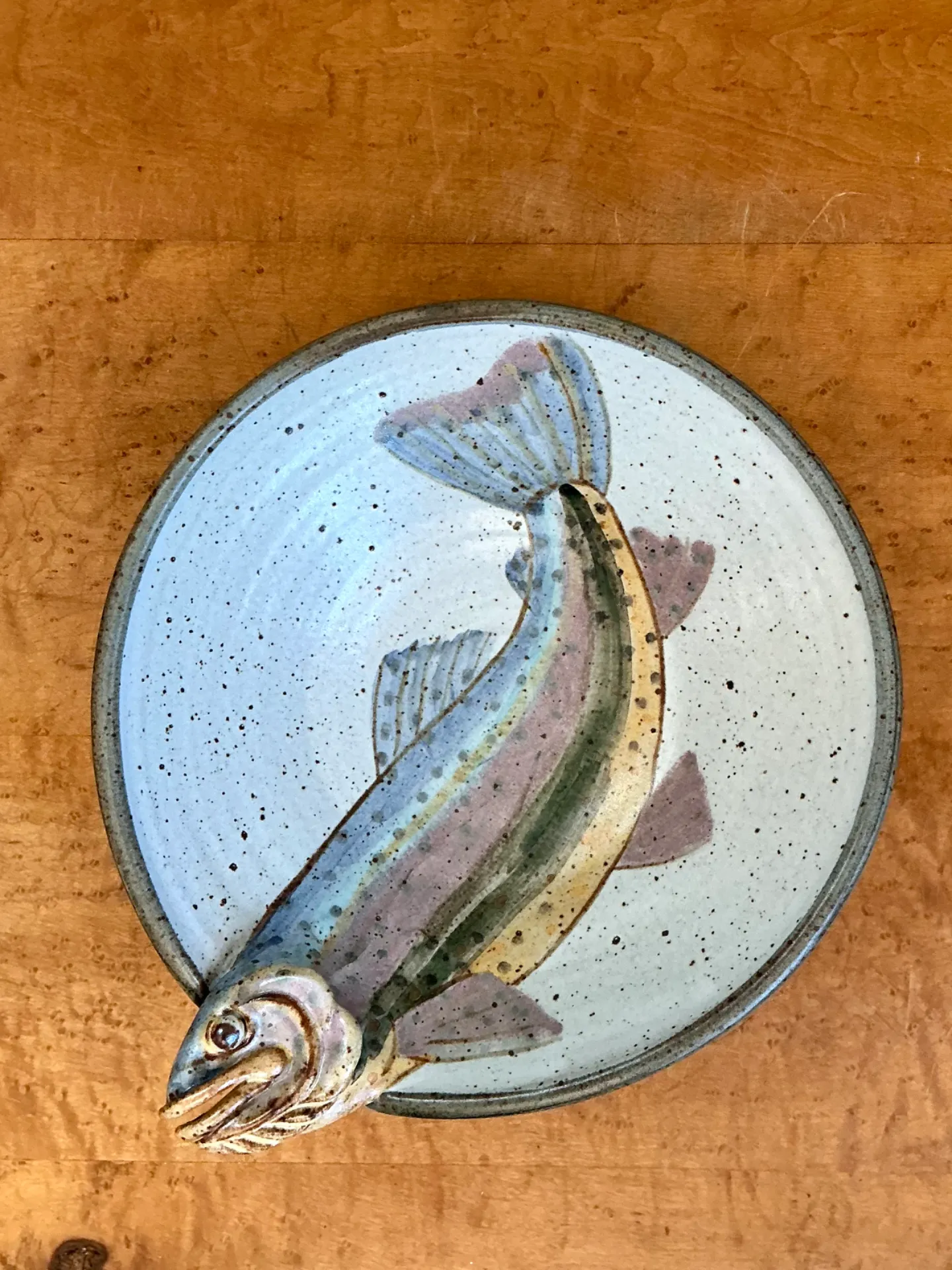 Vintage Handcrafted Fish Design Pottery Bowl — additional photo 2