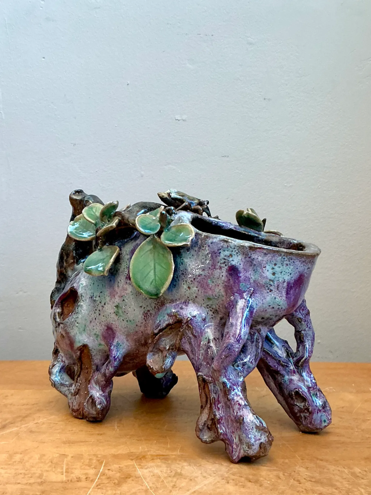 Vintage Sinwah Pottery Faux Bois Cache Pot — additional photo 2