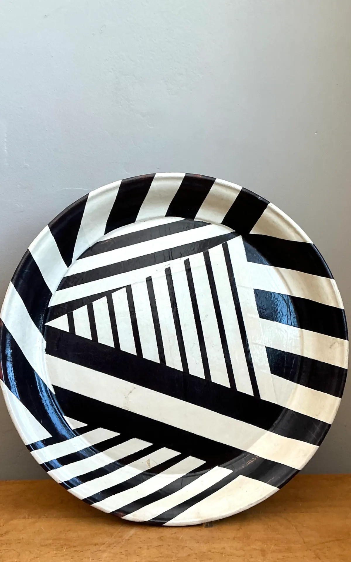 Vintage Geometric Lacquer Decorative Tray — additional photo 3