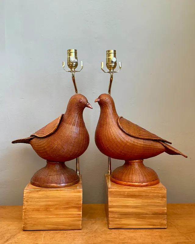 Vintage Shanghai Weave Lovebird Lamps- A Pair — additional photo 4