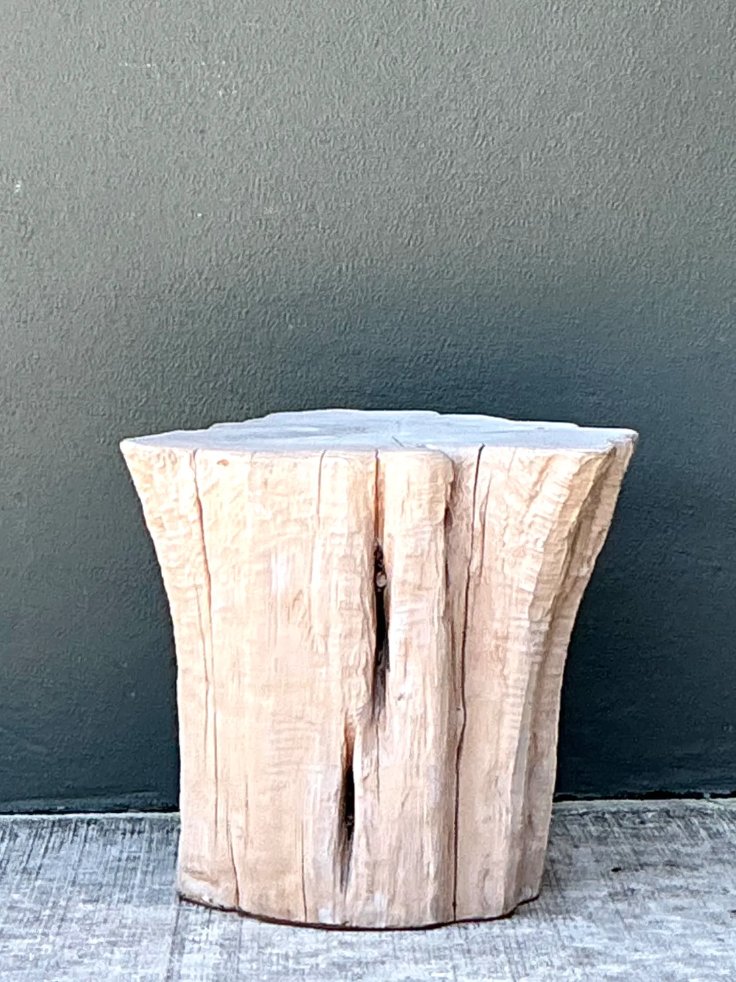 Vintage Natural Wood Stump Accent Table — additional photo 8