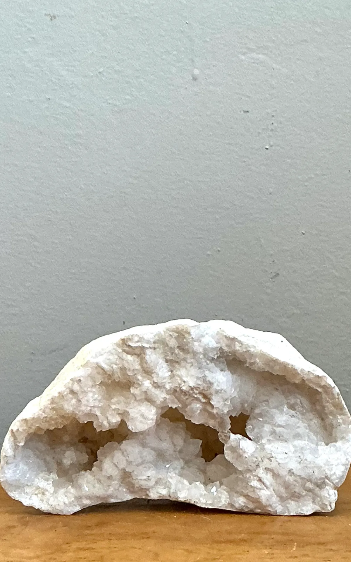 Vintage White Quartz Geode — additional photo 6