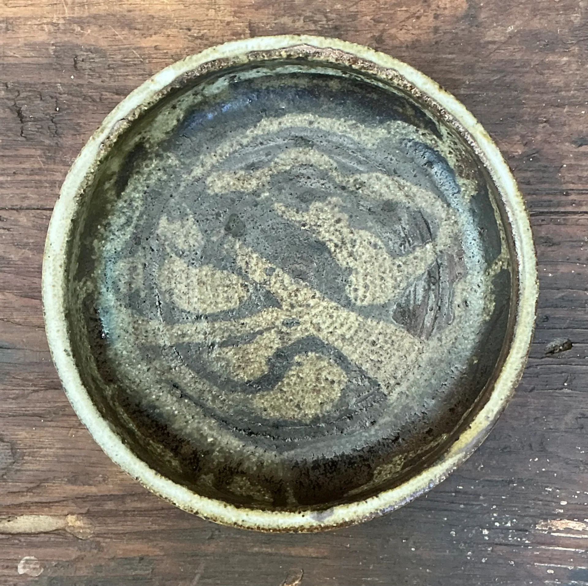 Vintage Abstract Design Pottery Bowl — additional photo 3