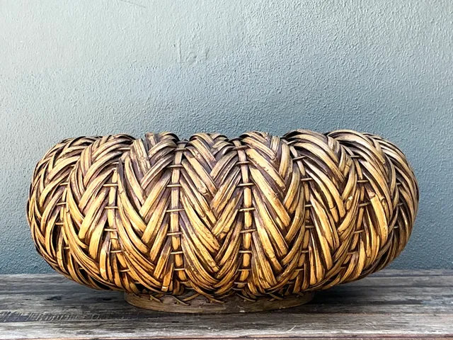 Vintage Handcrafted Rattan Centerpiece — additional photo 8