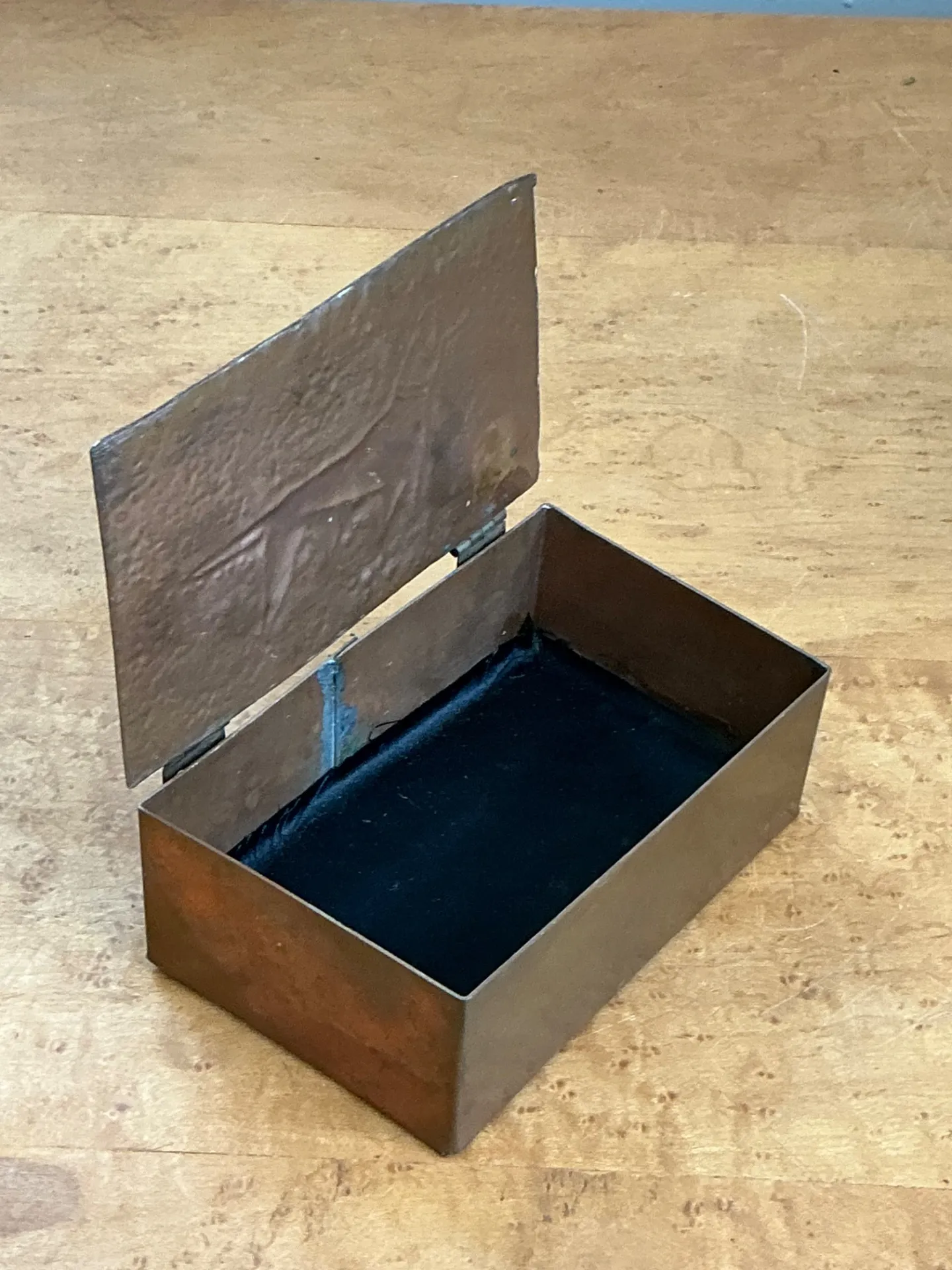 Vintage Handmade Hammered Metal and Wood Box — additional photo 4