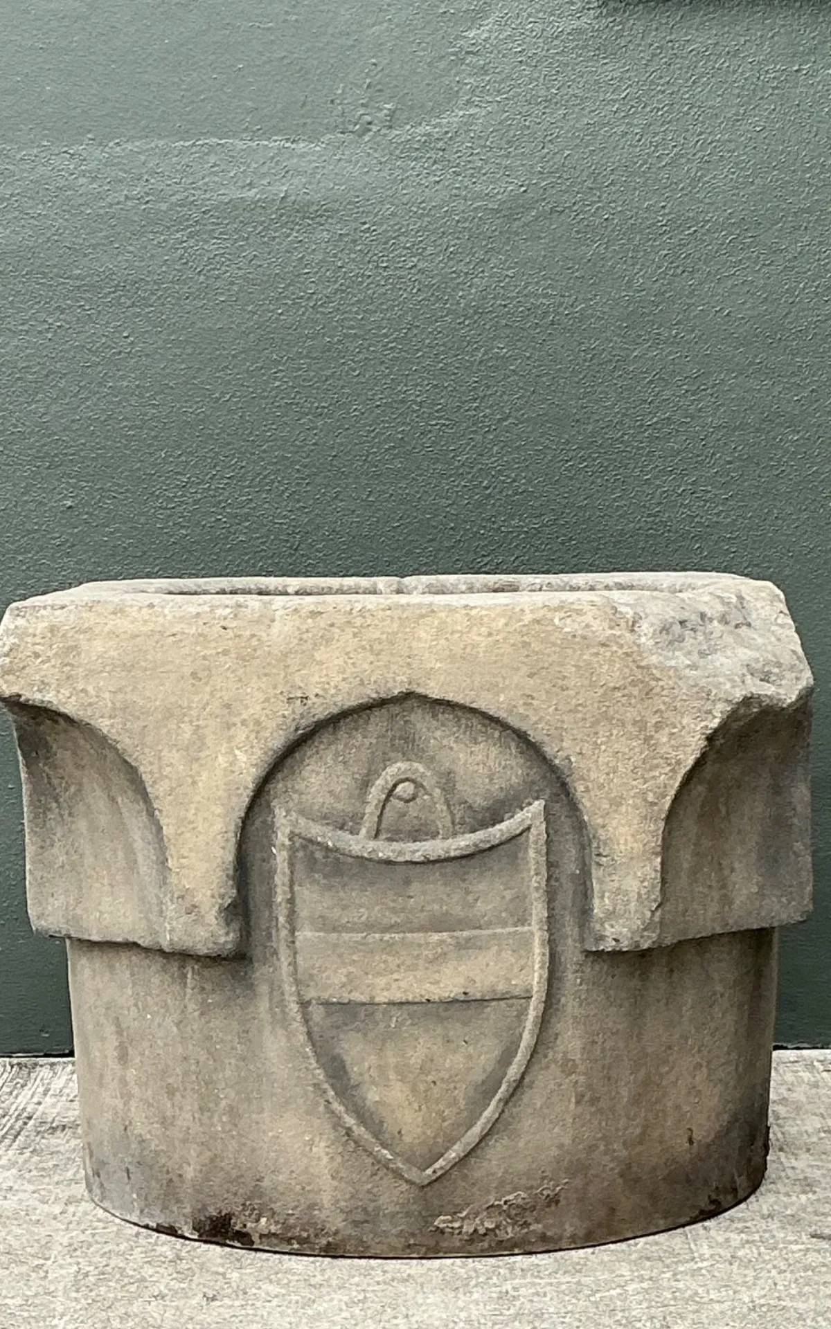 Vintage 19th Century Cast Stone Well Head — additional photo 5