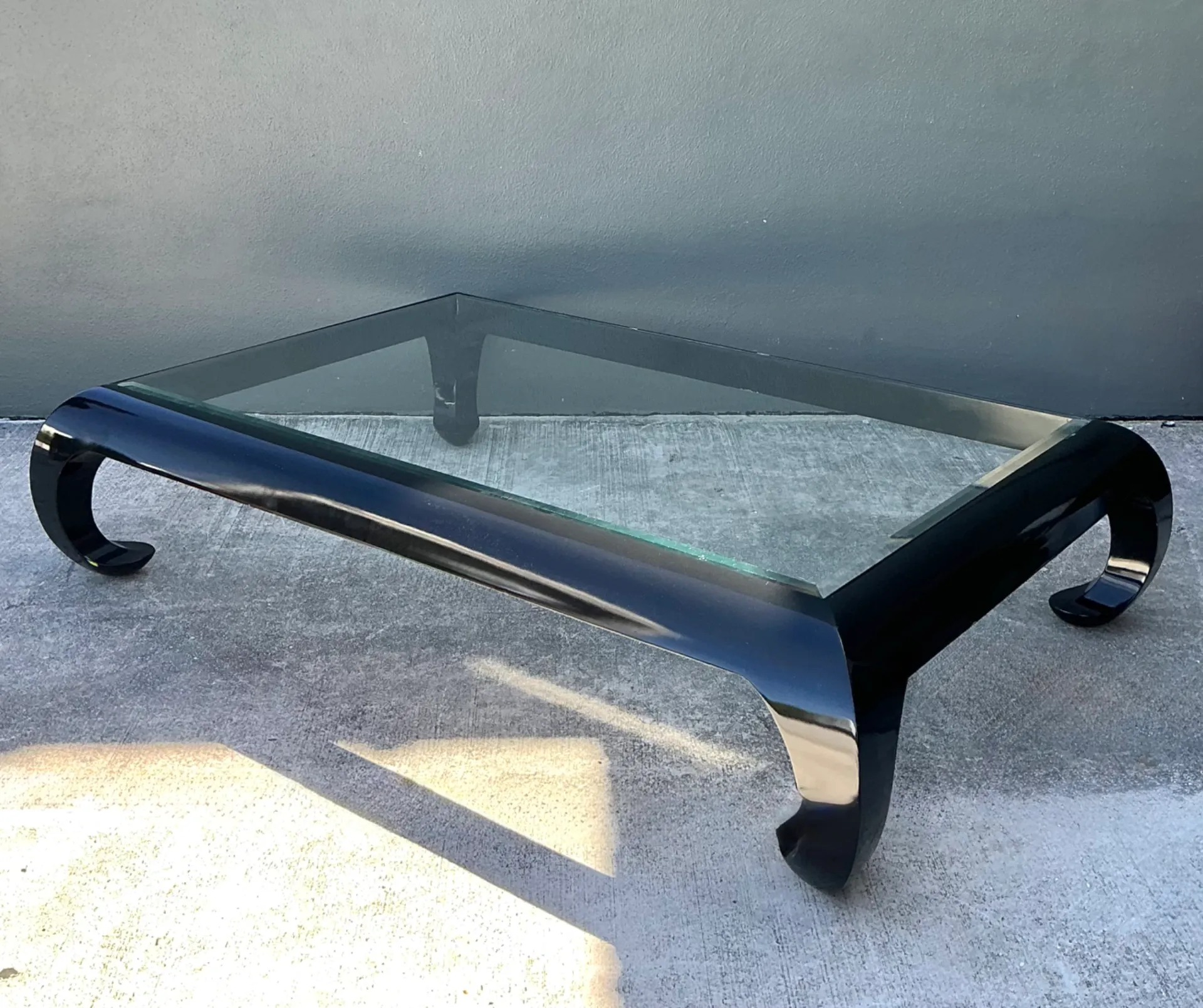 Vintage Lacquer and Glass Coffee Table — additional photo 7
