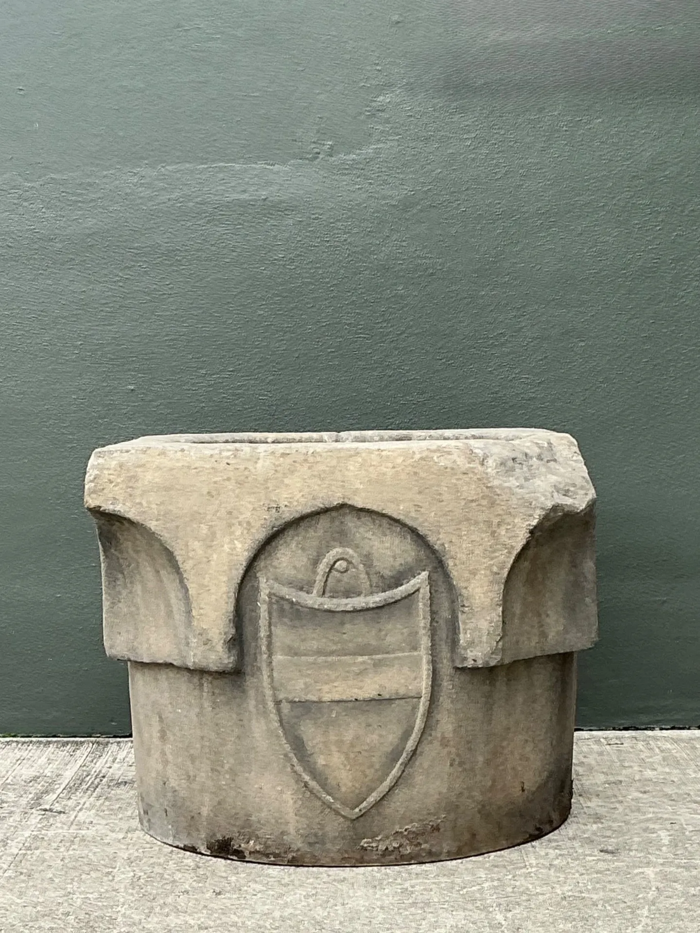 Vintage 19th Century Cast Stone Well Head — additional photo 4