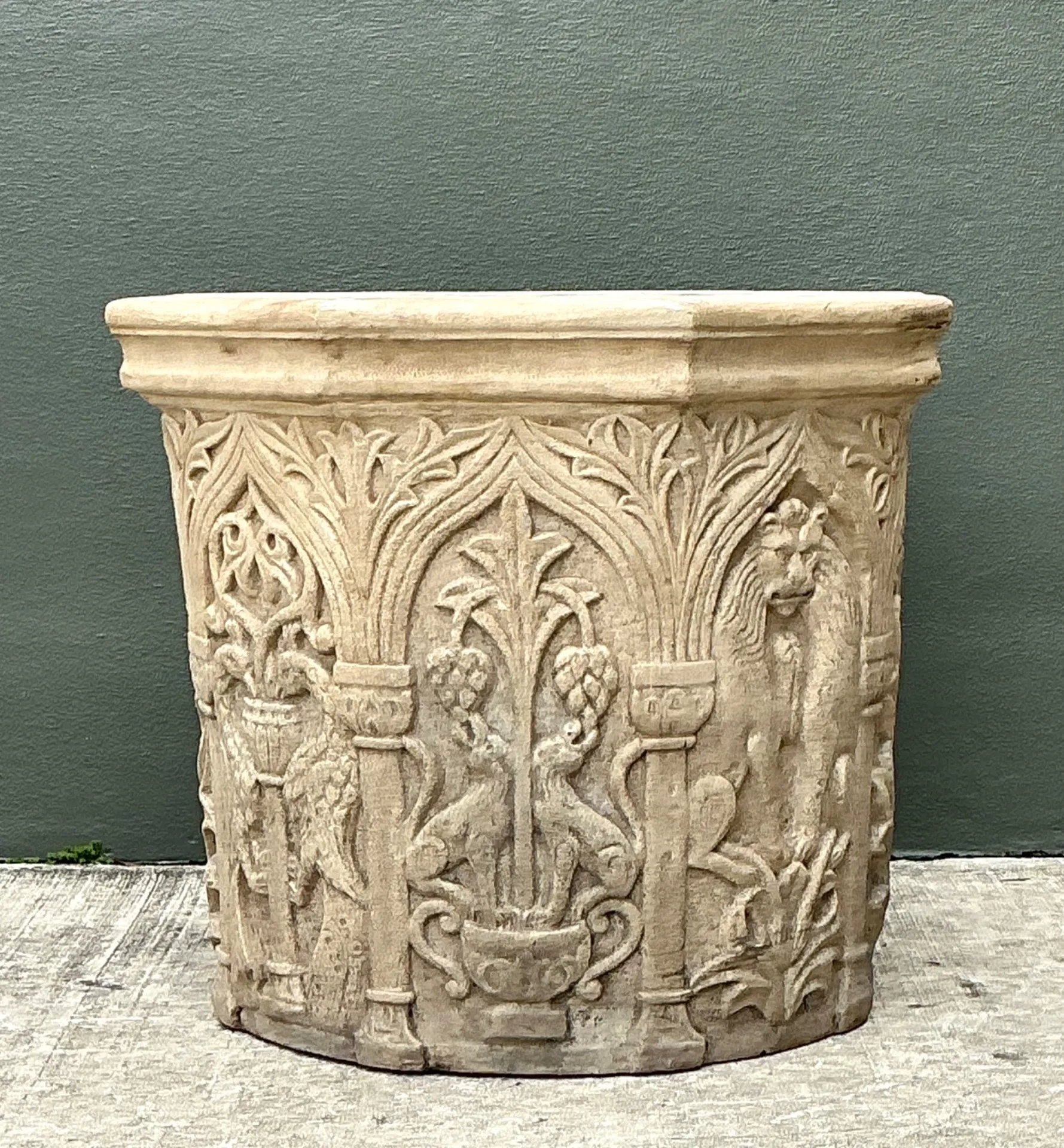 Vintage Cast Stone Lions Head Table Pedestal — additional photo 5