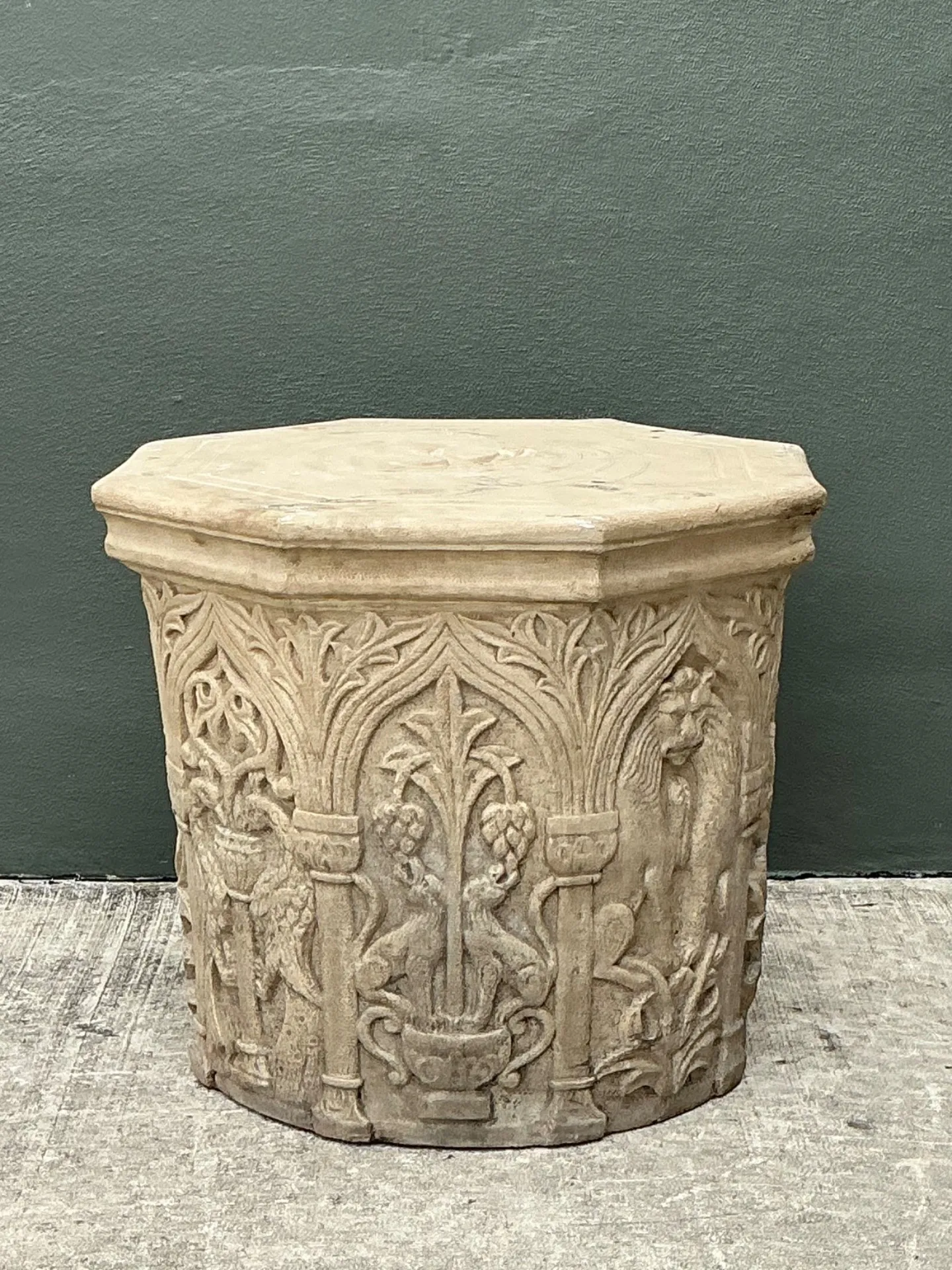 Vintage Cast Stone Lions Head Table Pedestal — additional photo 2