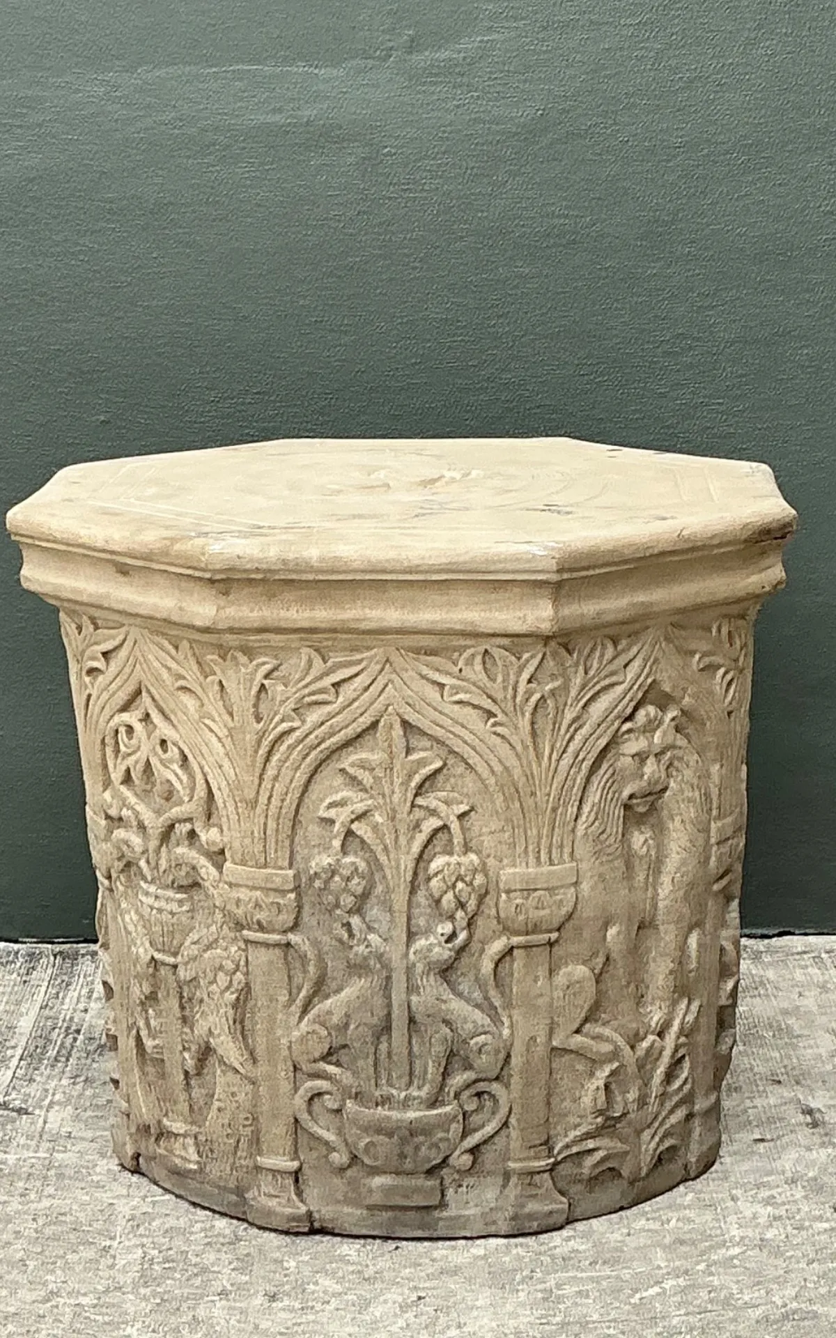 Vintage Cast Stone Lions Head Table Pedestal — additional photo 6